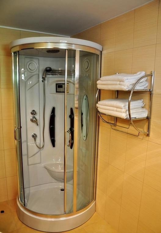 Voronet Residence Gura Humorului Ruang foto